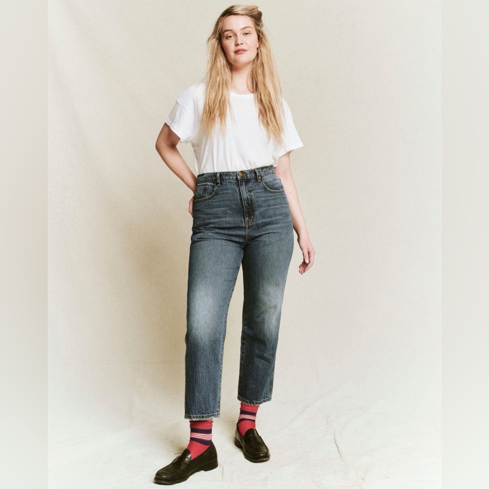 The Barrel Jean in Saddle Wash